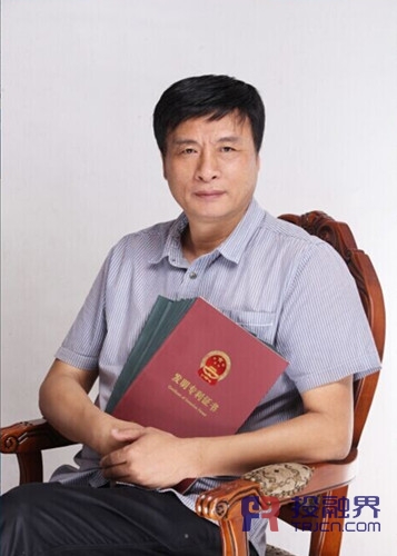 "而在温州苍南县龙港镇,就走出了一位民间的发明创新大王陈永胜.